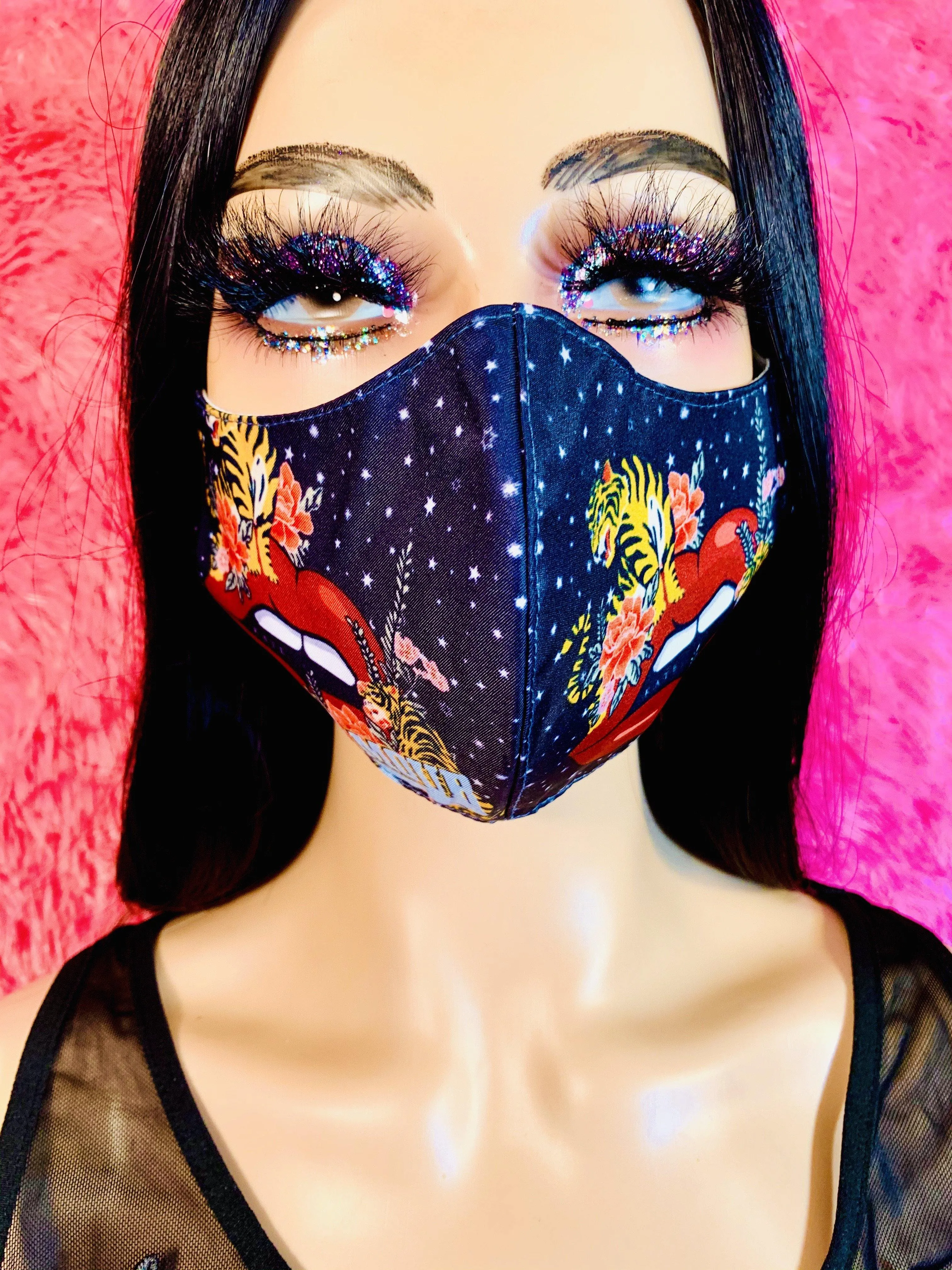 Mi Amour Lips Face Mask